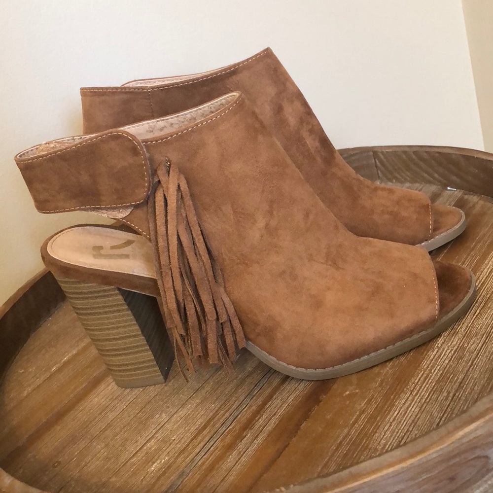 Block Heel Fringe Booties